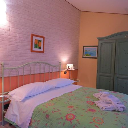 B&B Dei Doria & Suite Dolceacqua Exterior foto